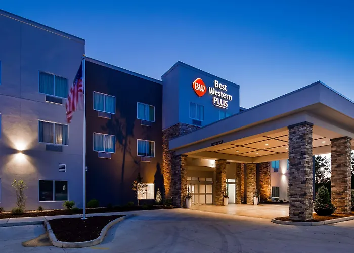 Best Western Plus Parkside Inn & Suites
